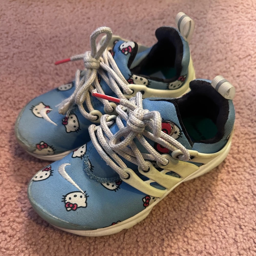 Children’s Nike Air Presto Hello Kitty size 12 no box Frayed Lace Kid’s Sneakers